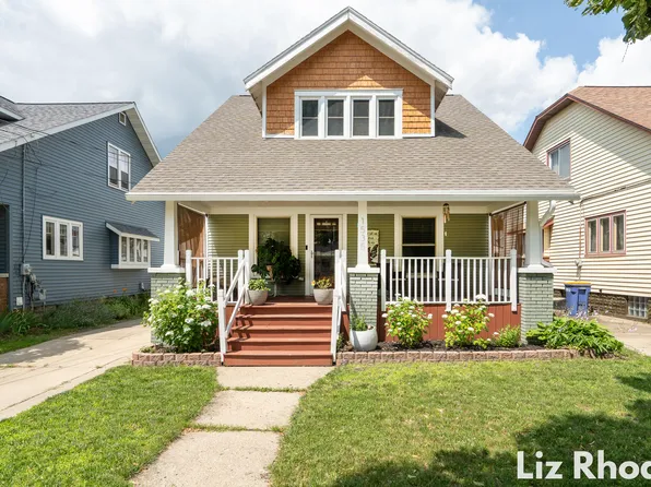 1535 Widdicomb Ave NW, Grand Rapids, MI 49504