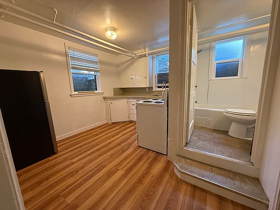 4th image of 1010 W Franklin St APT 1014