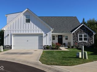 2135 Somerset Dr, Franklin, IN 46131