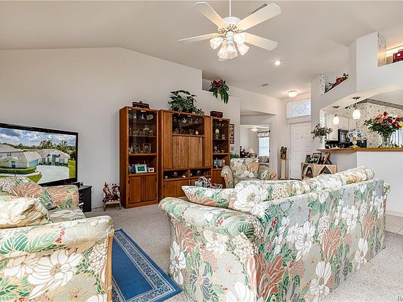 3rd image of 4217 N Stanwyck Ter