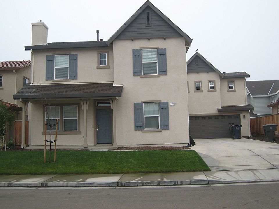 Gorgeous Home With Guest Quarters