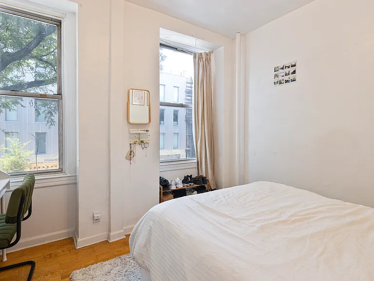 123 Waverly Ave #2 — Photo 5
