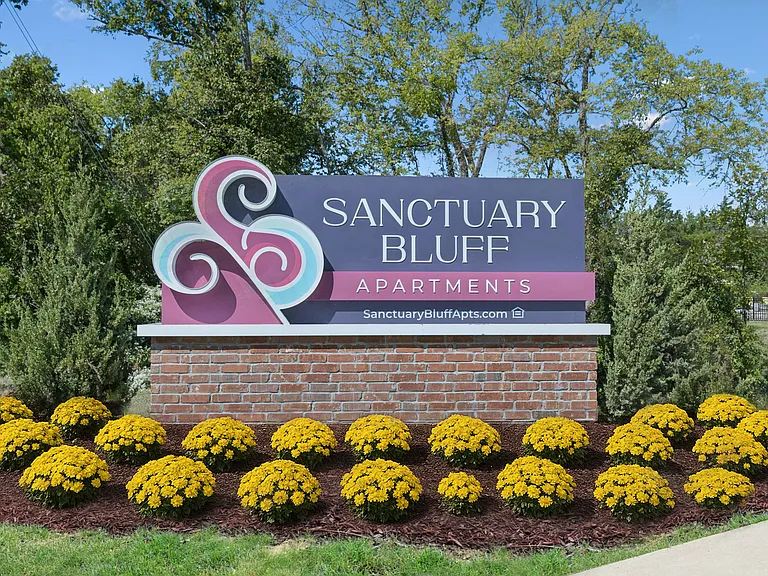 Sanctuary Bluff Apartments — Photo 52