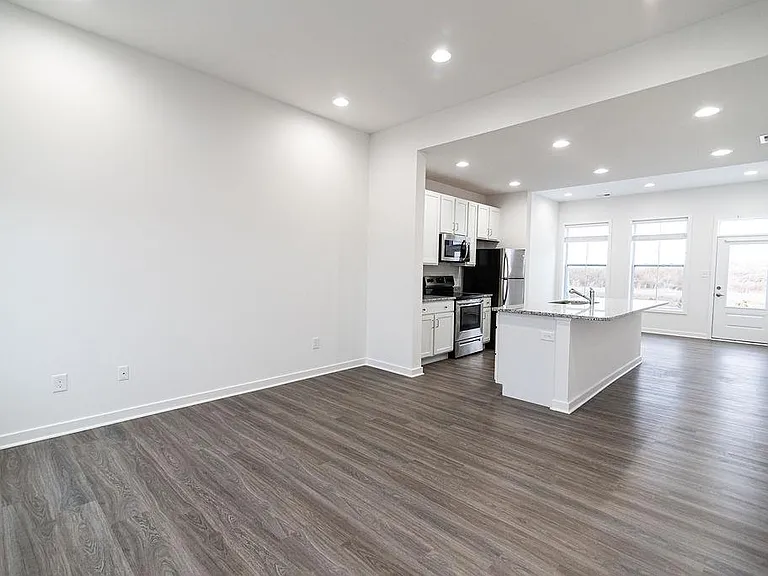 Breeze Hill by JBG Rentals — Photo 43
