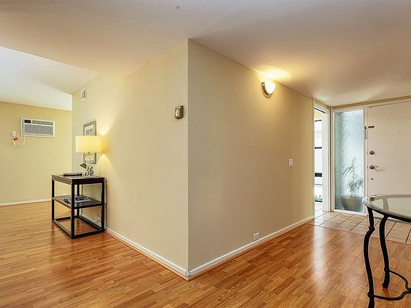 3rd image of 2133 Donald Dr APT 11