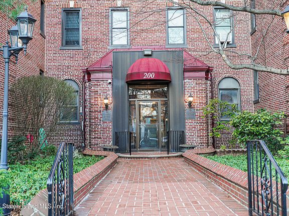 3rd image of 200 Hart Blvd APT 1H