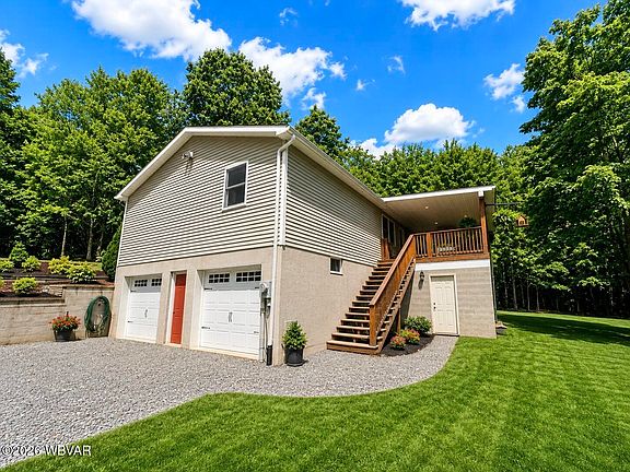 3rd image of 28 Hilliker Ln