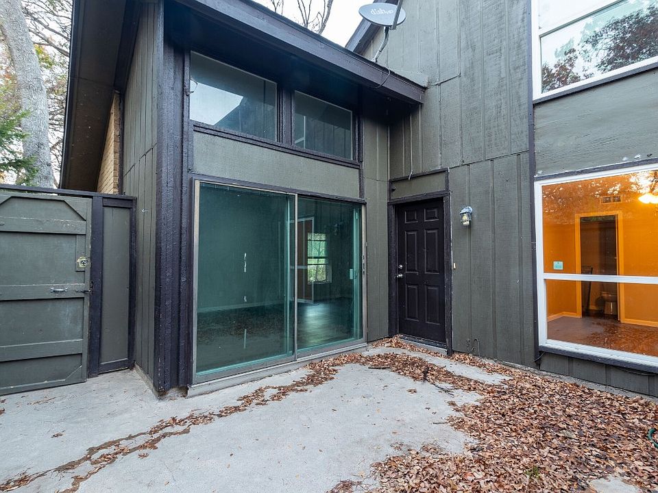 1st image of 4621 Country Creek Dr #1045