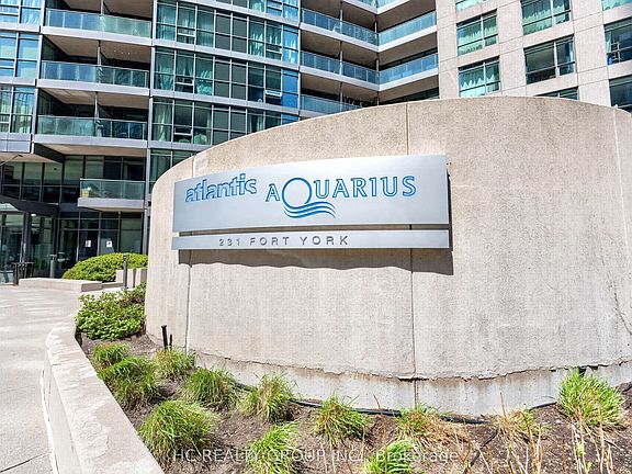 2nd image of 231 Fort York Blvd #121
