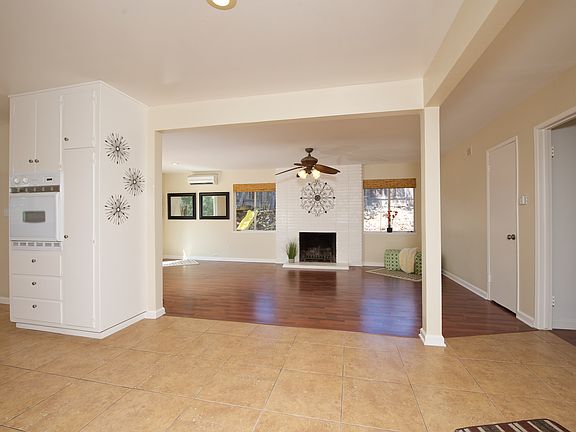 3rd image of 6472 Boulder Lake Ave