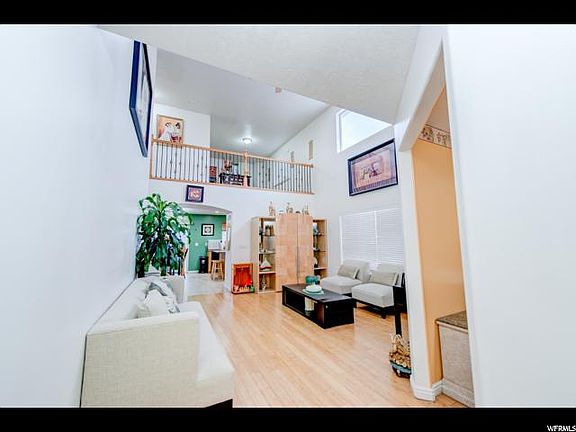4th image of 6613 S Millsden Ln