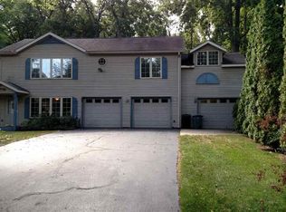 6589 Bass Rd, Manito, IL 61546