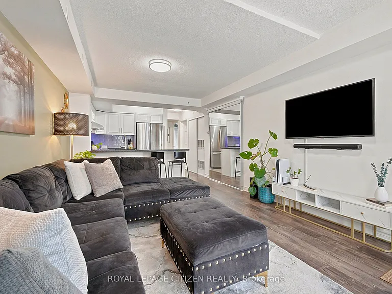 75 George Appleton Way #2048 — Photo 3