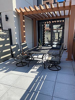5th image of 881 Lexington Ave APT 202
