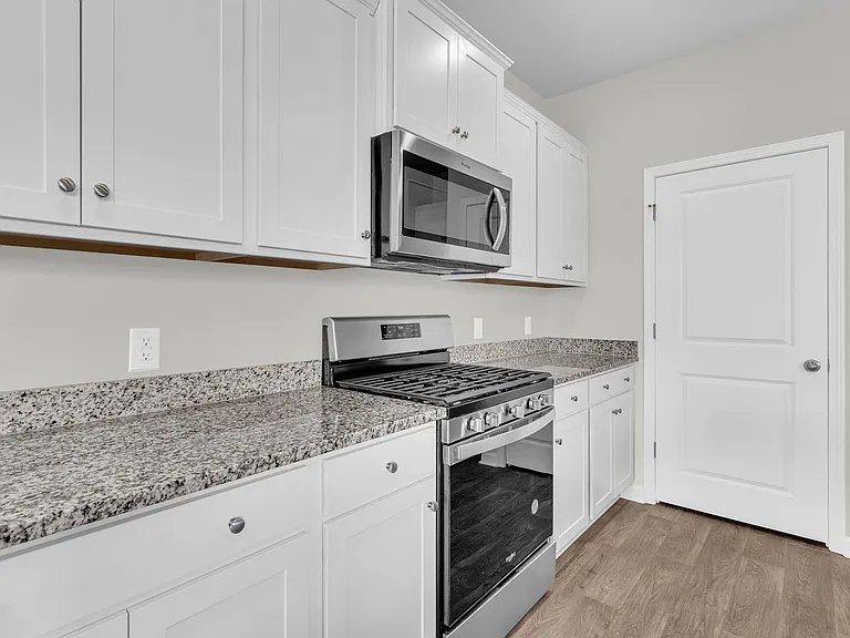 324 Feldspar Ln — Photo 15