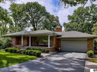 1114 S 84th St, Omaha, NE 68124