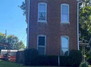 1206 N 6th St, Quincy, IL 62301