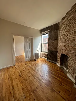 Rented by Fifth & Forever LLC | media 78