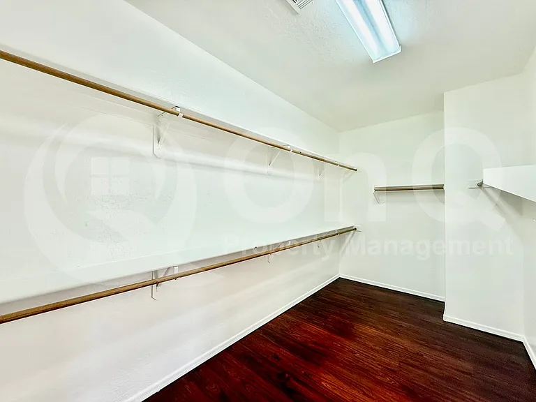 9940 E Medina Ave — Photo 28