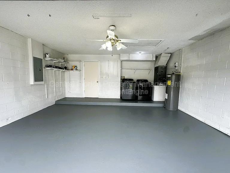 11818 Shotgate Ct — Photo 25