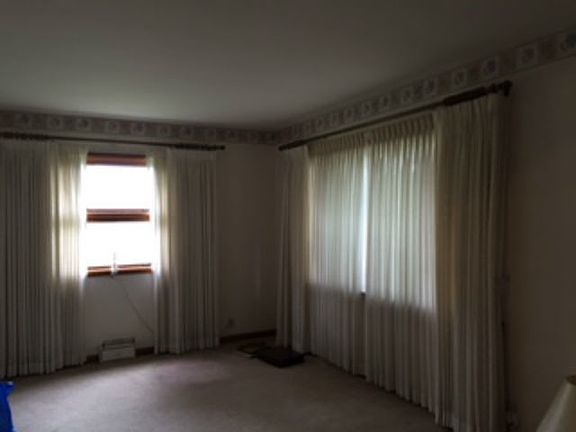 3rd image of 220 Durrell St