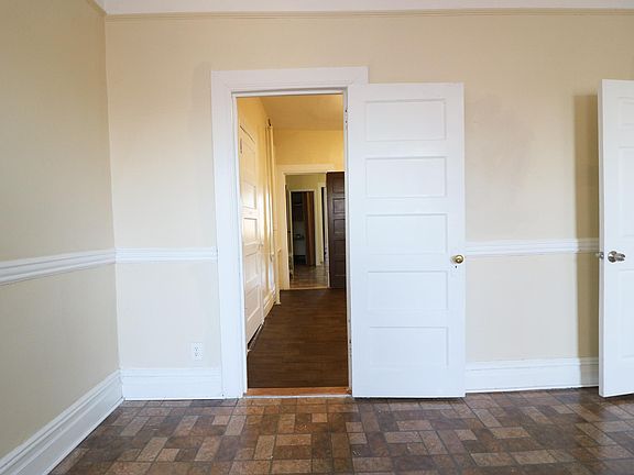 3rd bedroom ; Different Angle