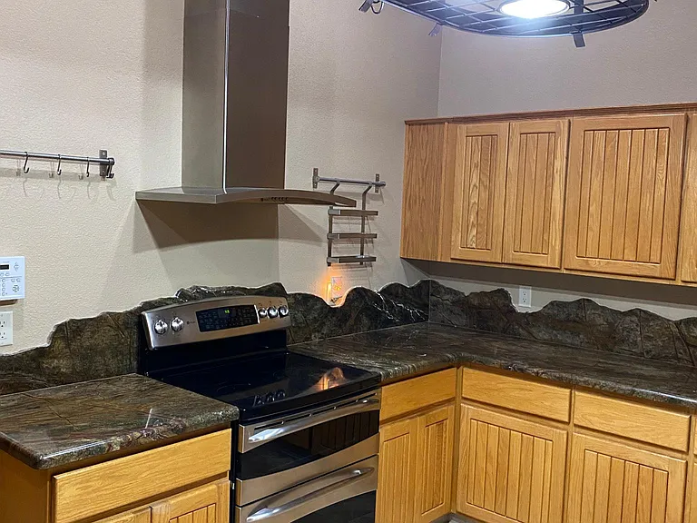 5801 W Linda Ln — Photo 4