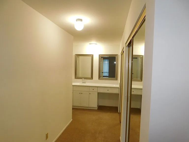 RAN530 — Photo 12