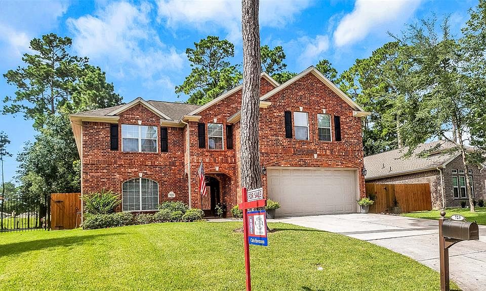 1st image of 723 Aweigh Dr