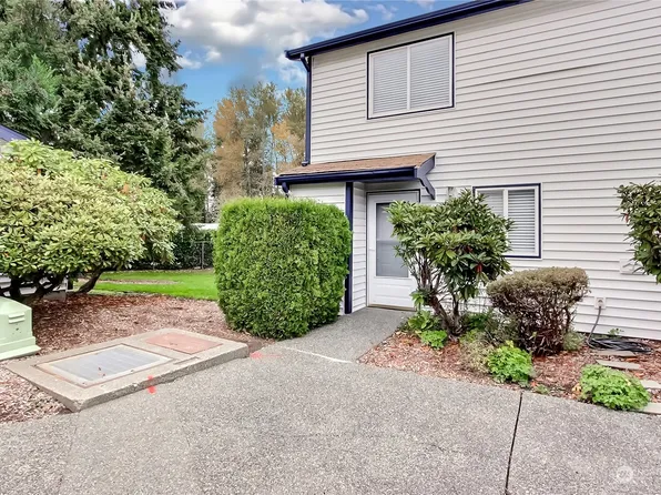 1816 SW 318th Place #27A, Federal Way, WA 98023