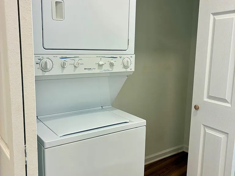 5772 Rexford Ct #G — Photo 19