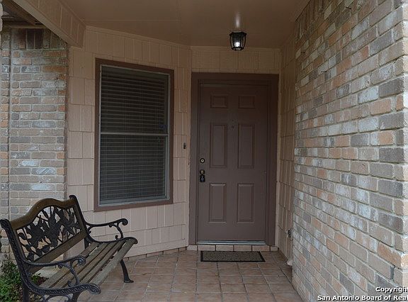 2nd image of 5630 Fountainwood Dr