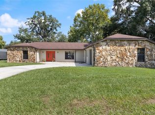 7701 E Broyhill Pl, Inverness, FL 34450