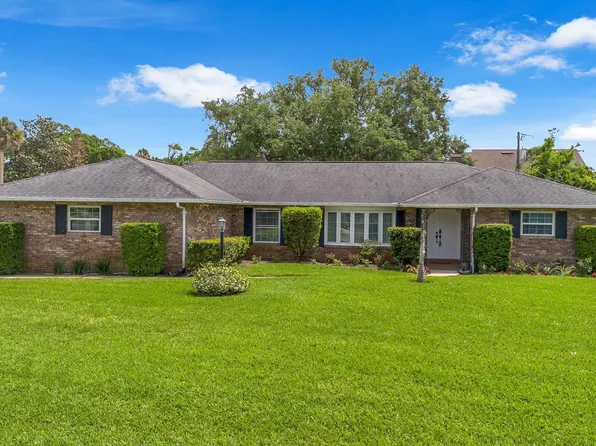 801 Palm Grove Ct, South Daytona, FL 32119