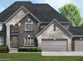 6528 Orion Rd, Rochester Hills, MI 48306