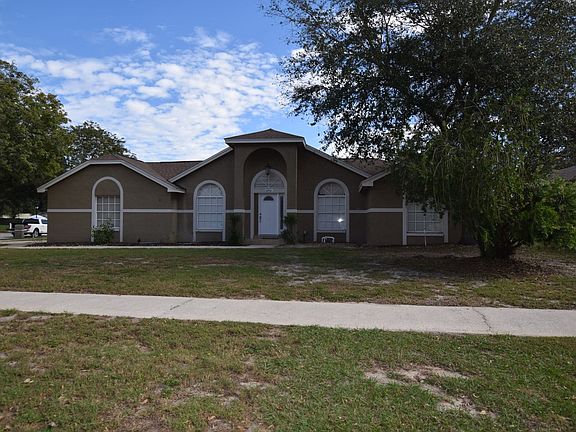 2nd image of 6952 Knightswood Dr