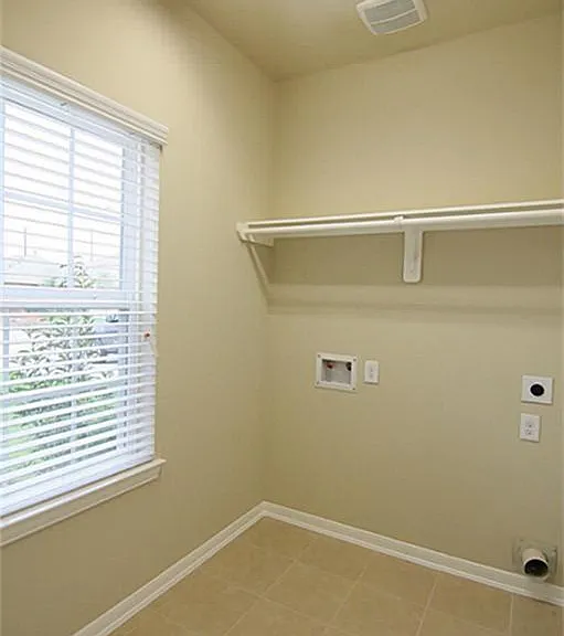 18206 Canary Bluff Ln — Photo 4