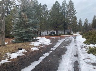 19590 Apache Rd, Bend, OR 97702