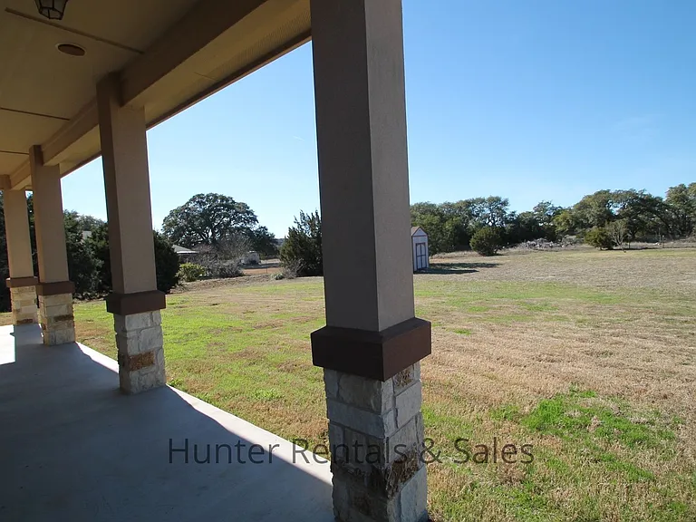 159 County Road 3377 — Photo 35