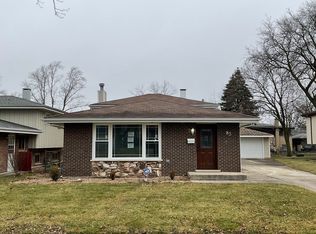 83 Frances Ln, Chicago Heights, IL 60411