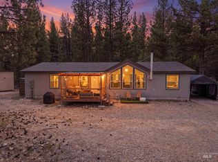 17 Mountain Meadow Rd, Idaho City, ID 83631