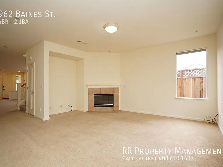 962 Baines St — Photo 7