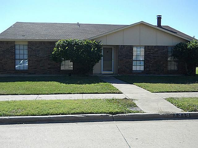 1st image of 7318 Cave Dr