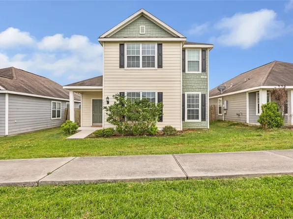 10776 S Lake Mist Ln, Willis, TX 77318