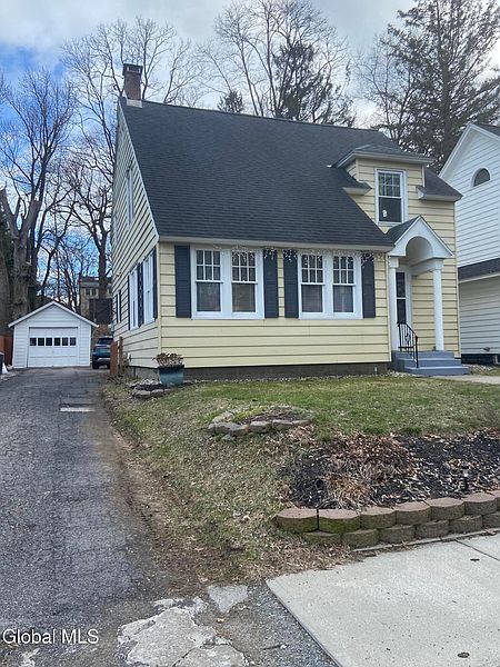 2nd image of 120 Washington Road