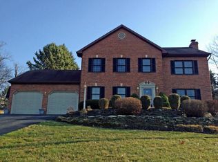 3870 Horizon Dr, Columbia, PA 17512