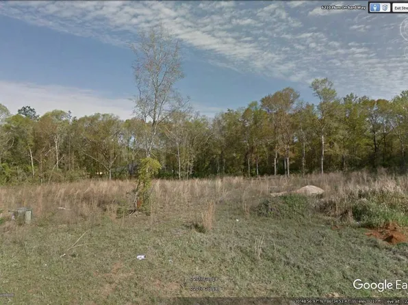 6209 Plum Orchard Way, Crestview, FL 32536