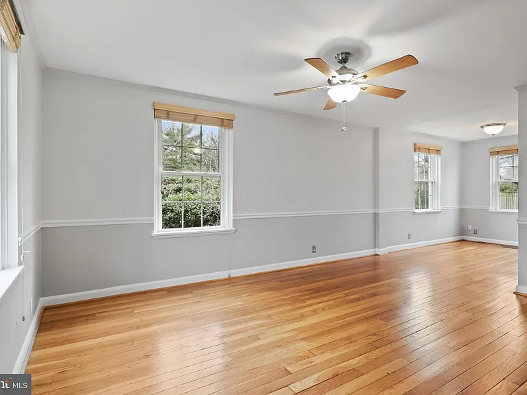 3263 S Stafford St — Photo 5
