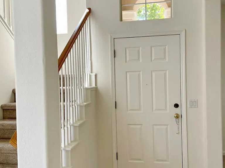 58 Penelope Ct — Photo 7