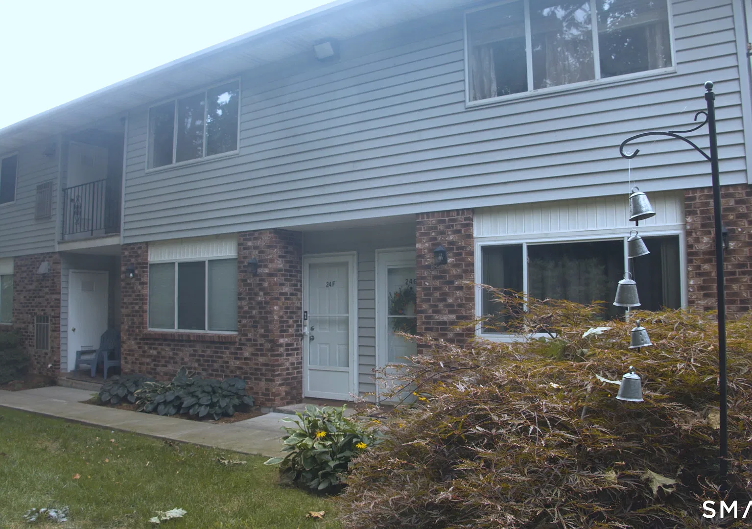 140 Thompson St — Photo 2